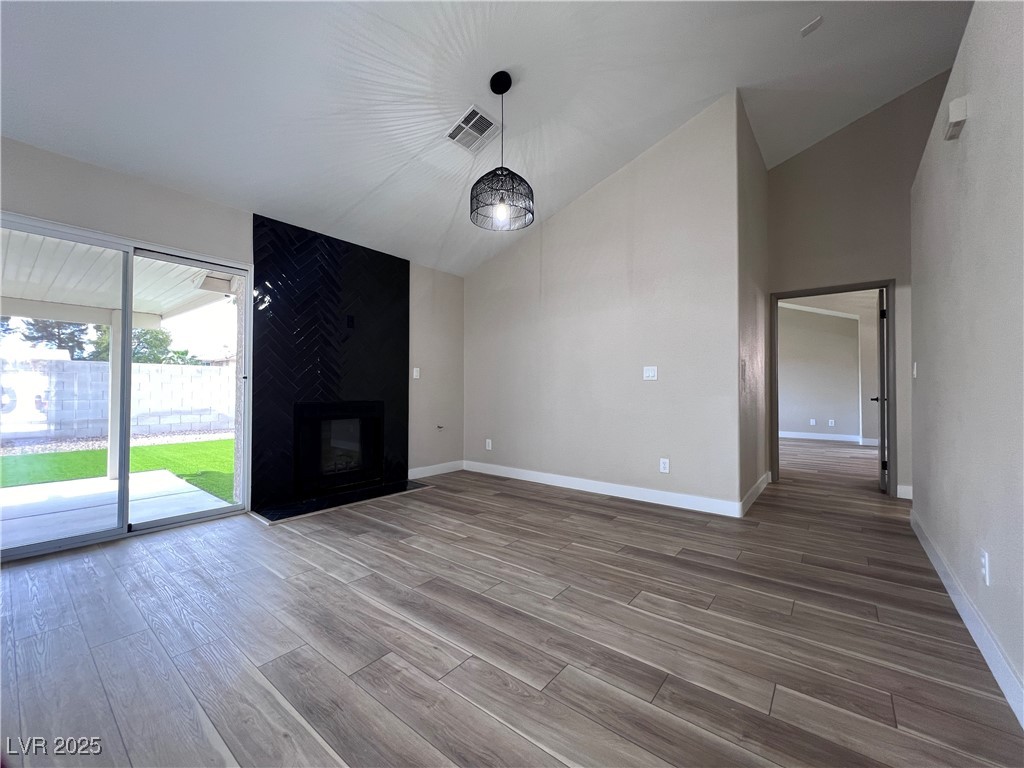 8745 Point Kathy Circle