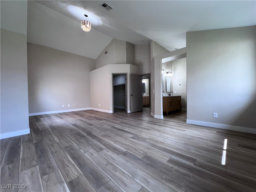 8745 Point Kathy Circle