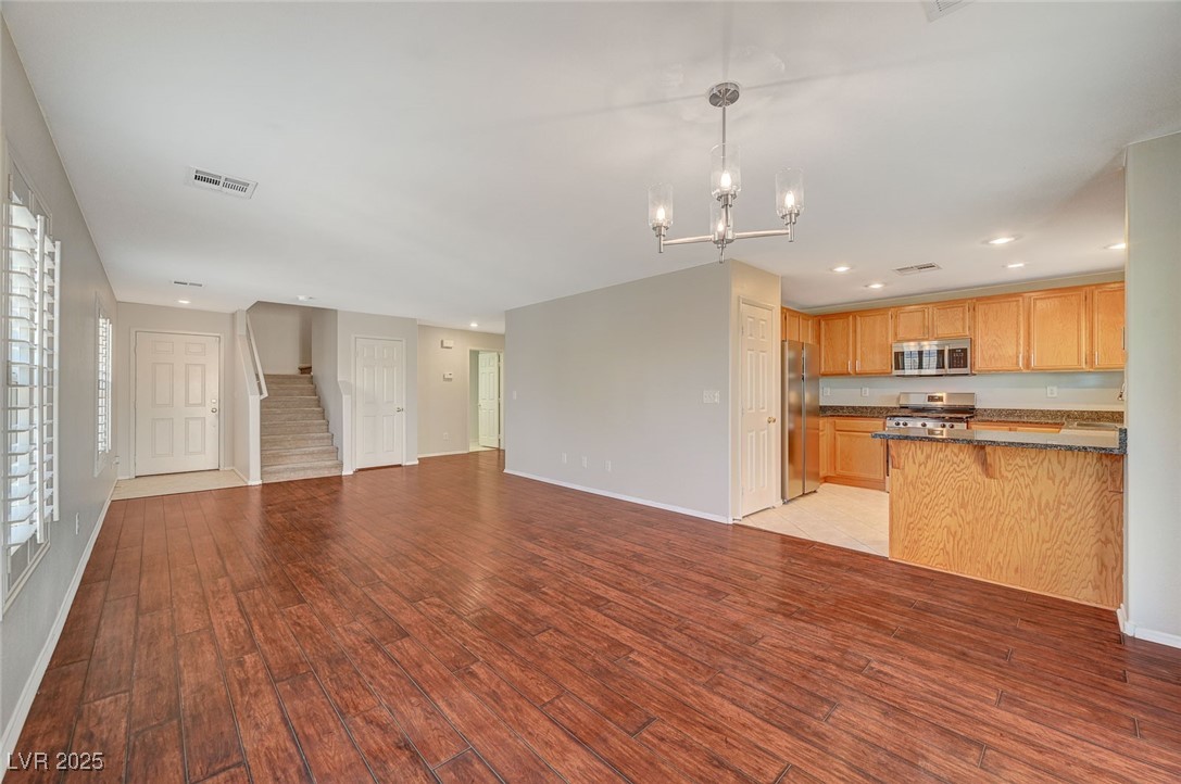 6424 Bombax Court