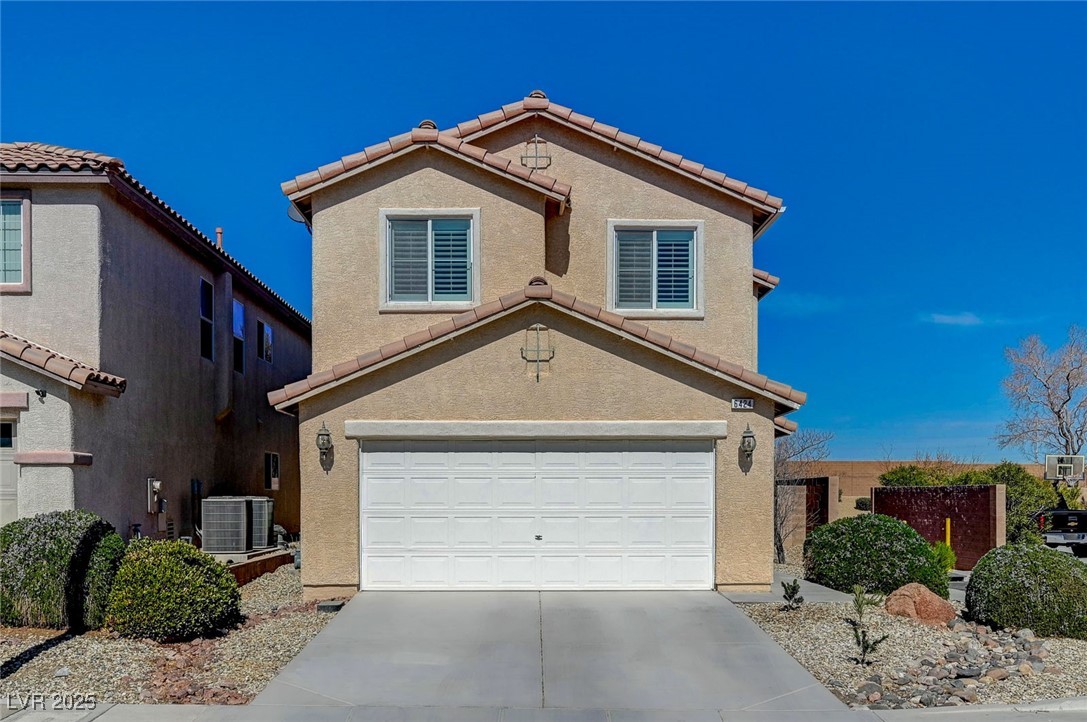6424 Bombax Court
