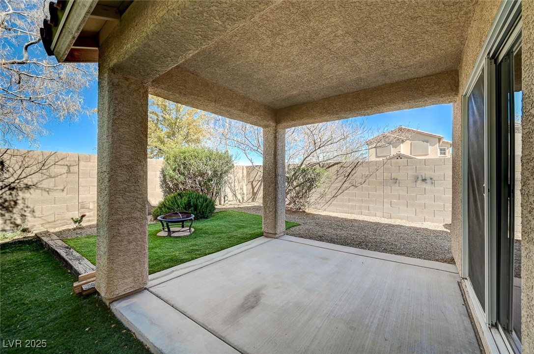 6424 Bombax Court