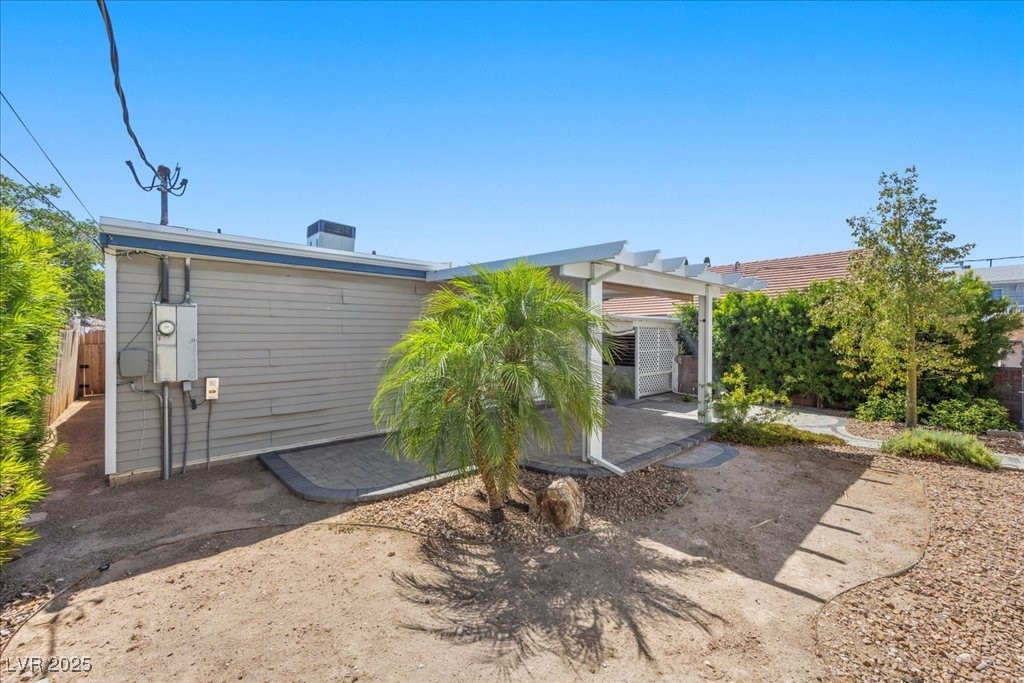 636 H Avenue
