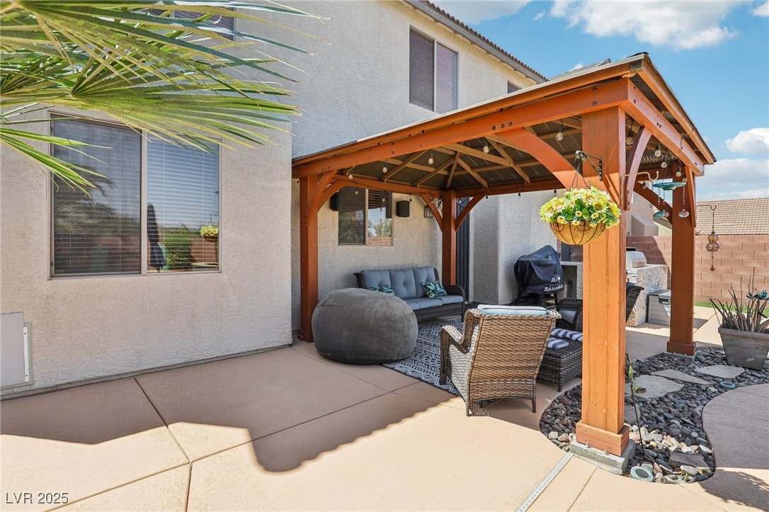 776 Valley Rise Drive