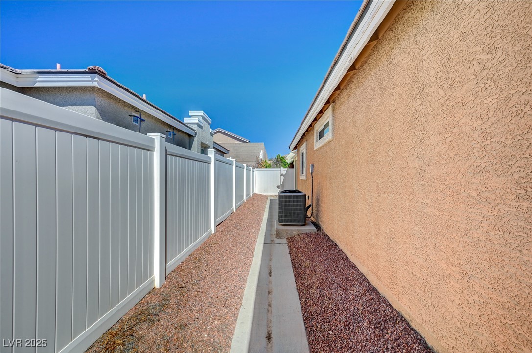 5418 Sand Dollar Avenue