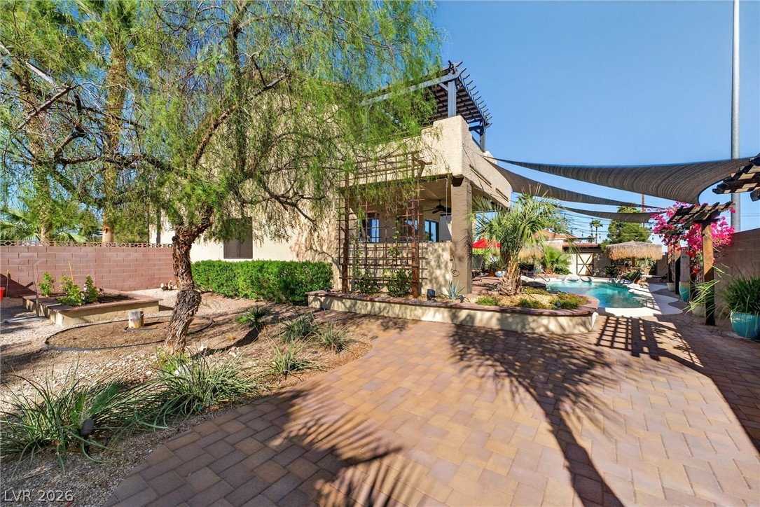 1720 Fairgate Court