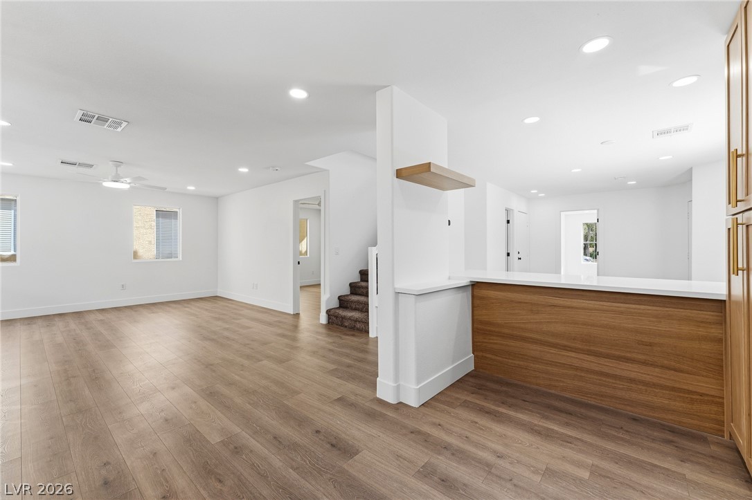 5677 Vassar Meadow Street