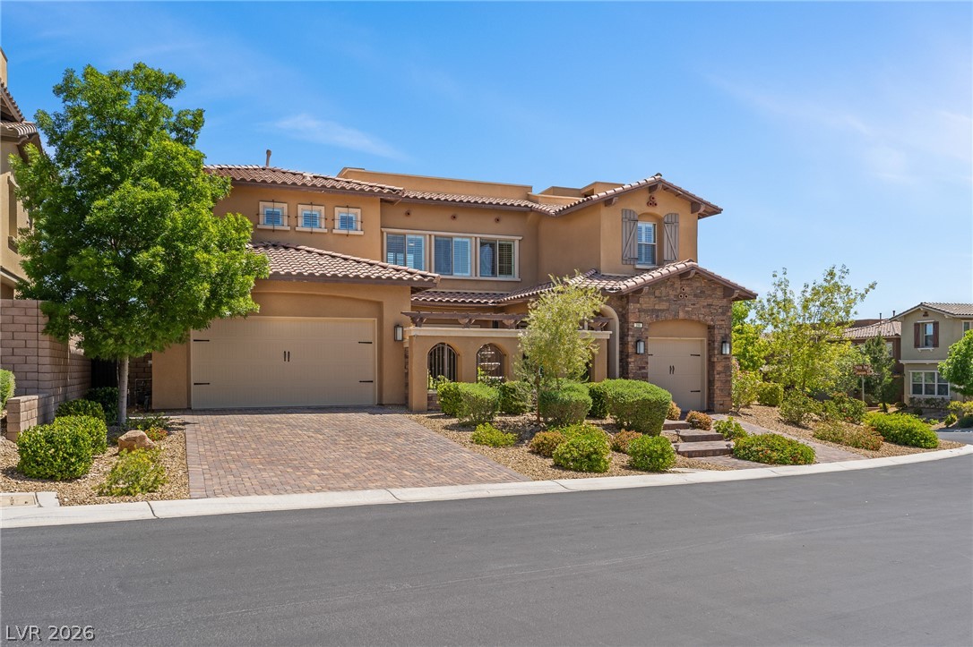 398 Pollino Peaks Street
