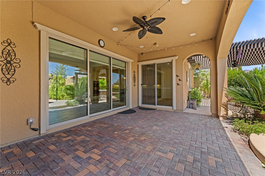 398 Pollino Peaks Street