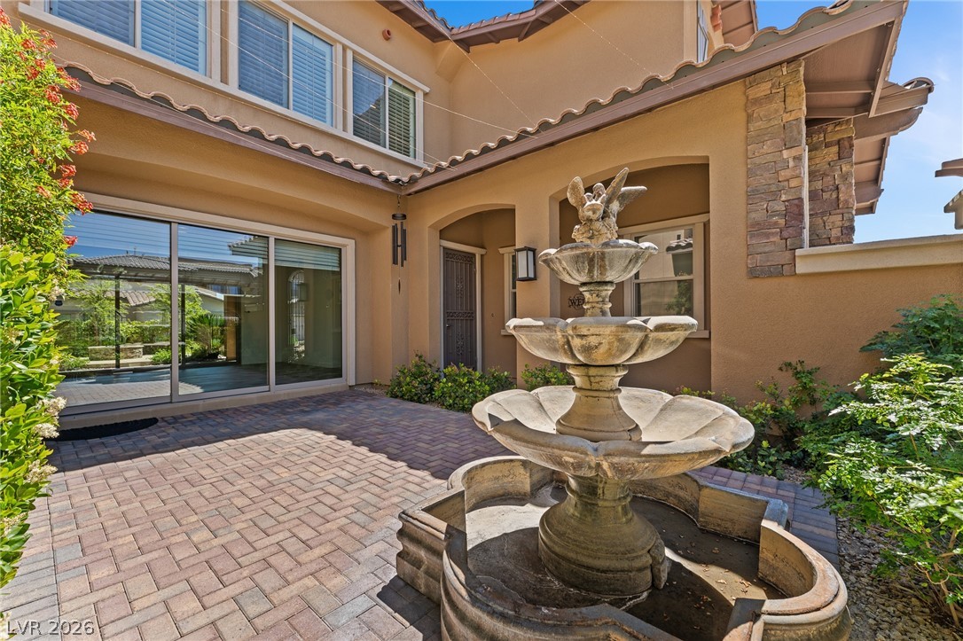 398 Pollino Peaks Street