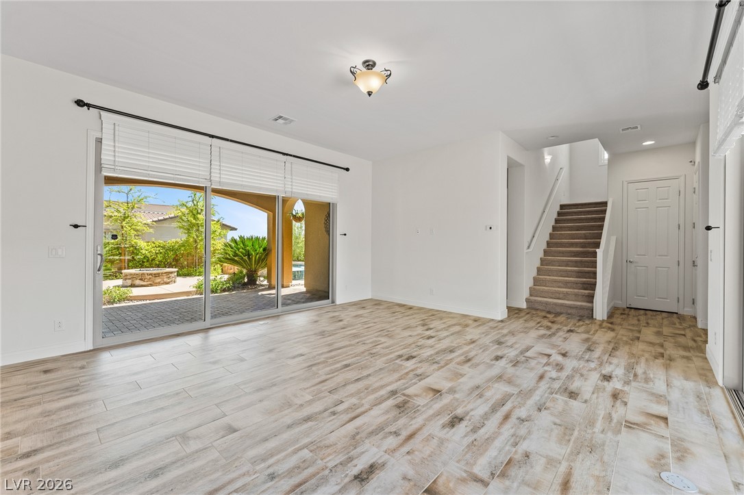 398 Pollino Peaks Street
