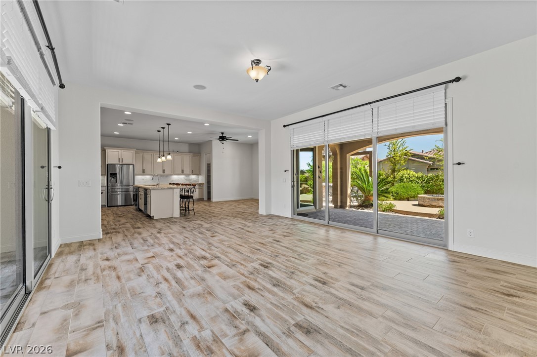 398 Pollino Peaks Street