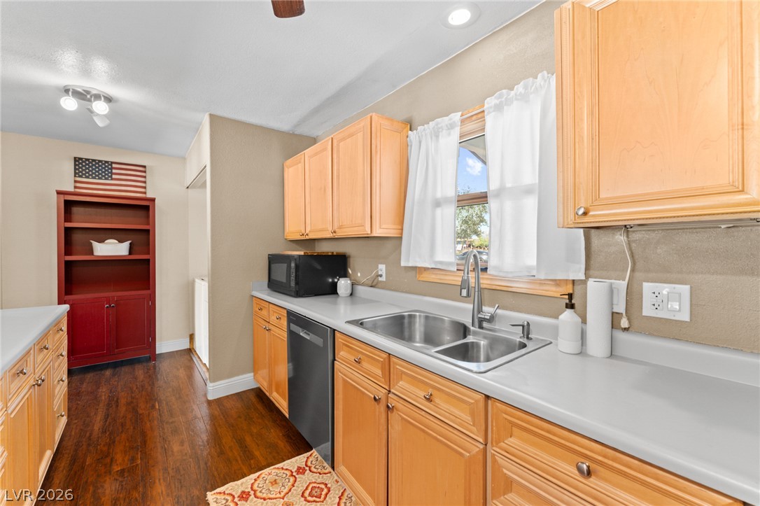 1212 Westlund Drive