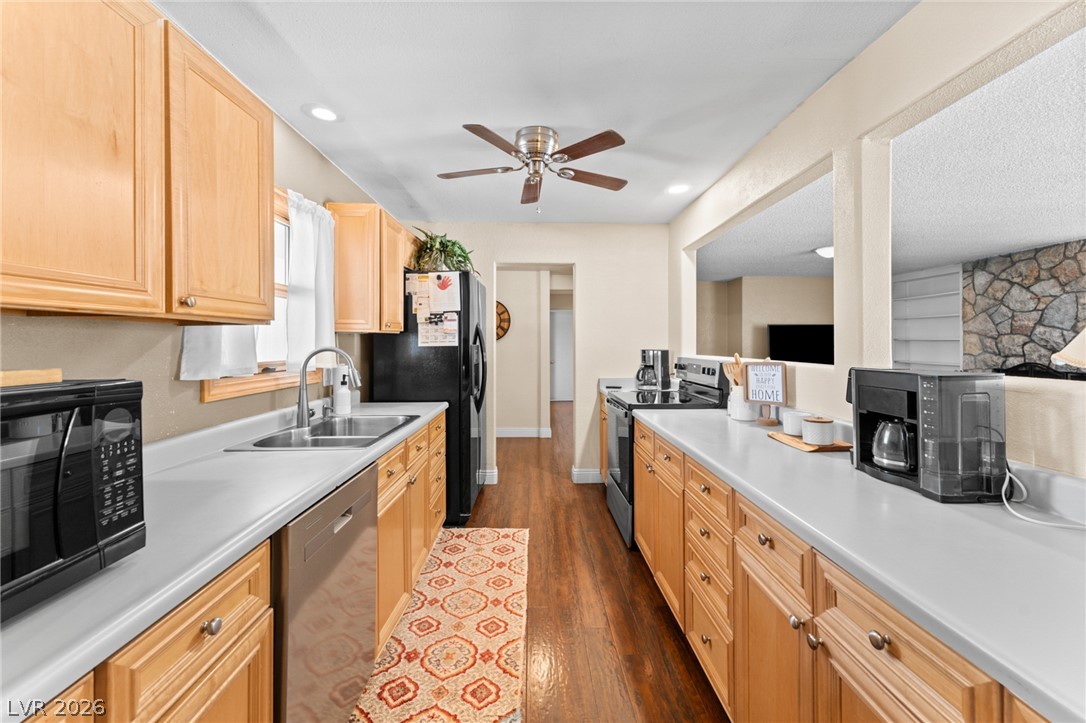 1212 Westlund Drive