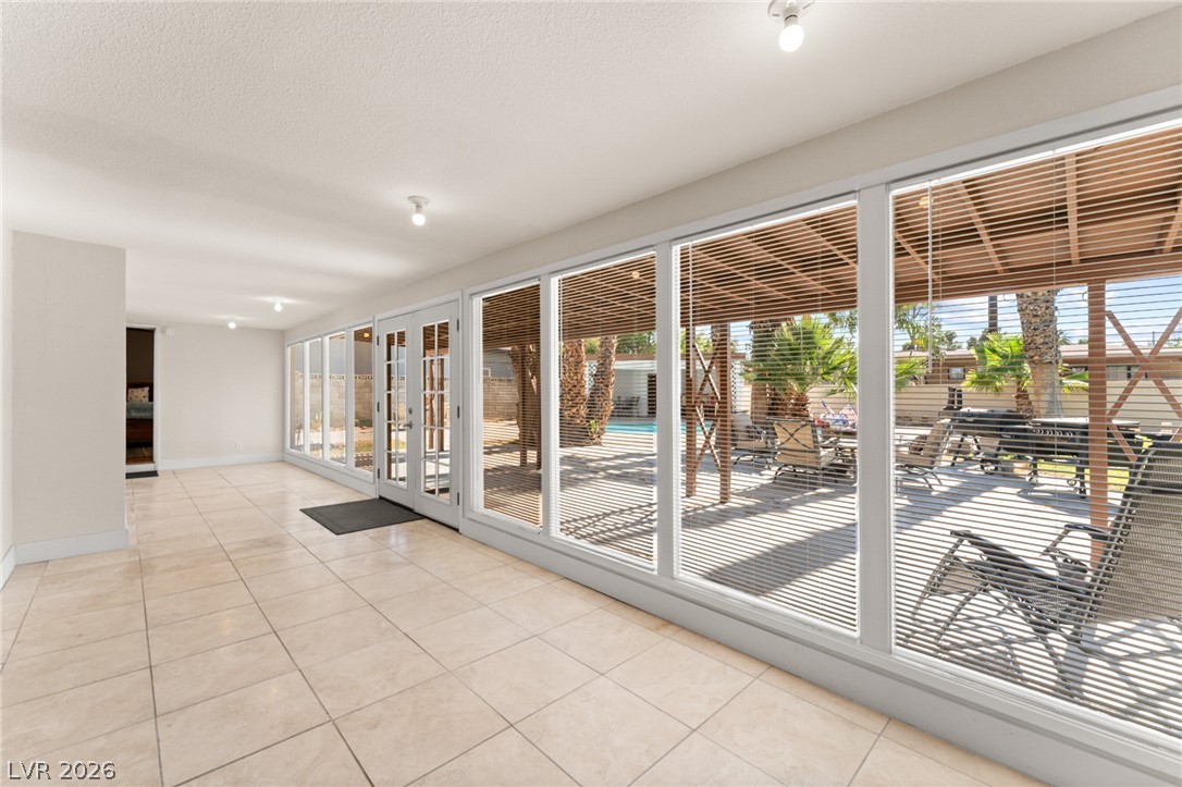 1212 Westlund Drive