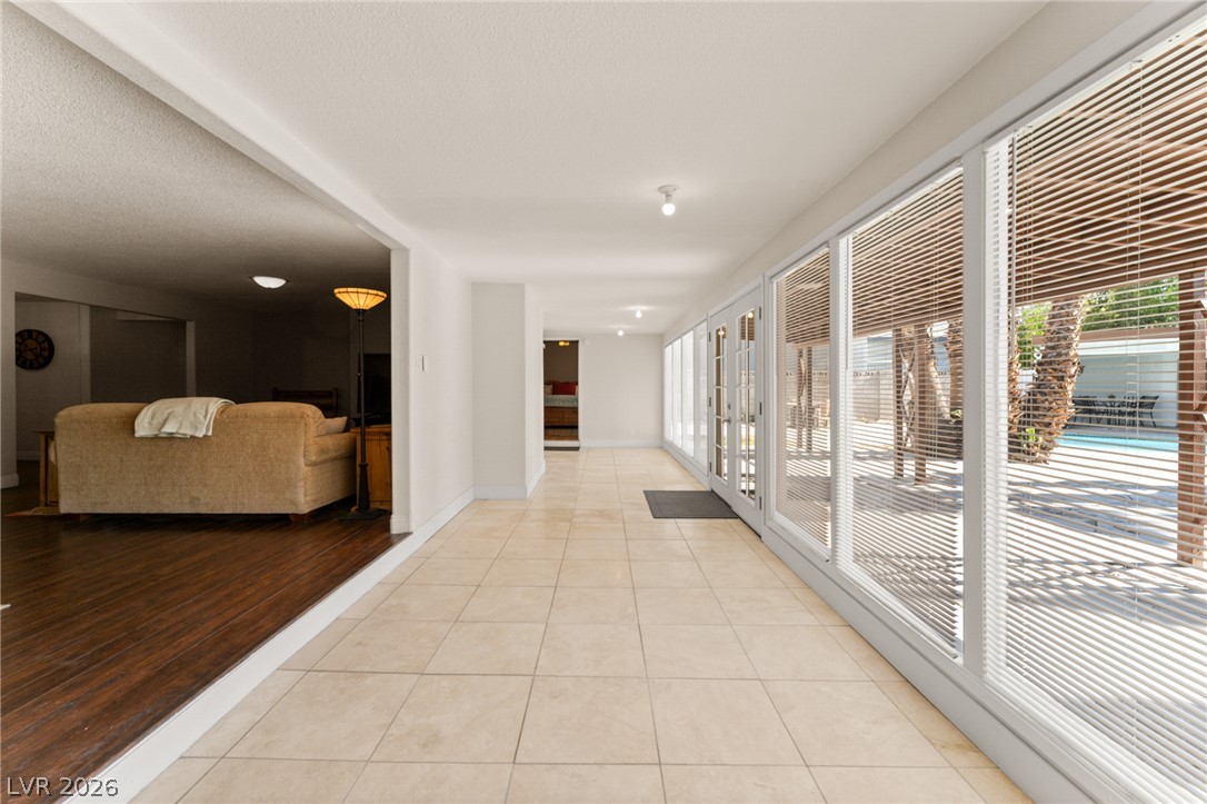 1212 Westlund Drive