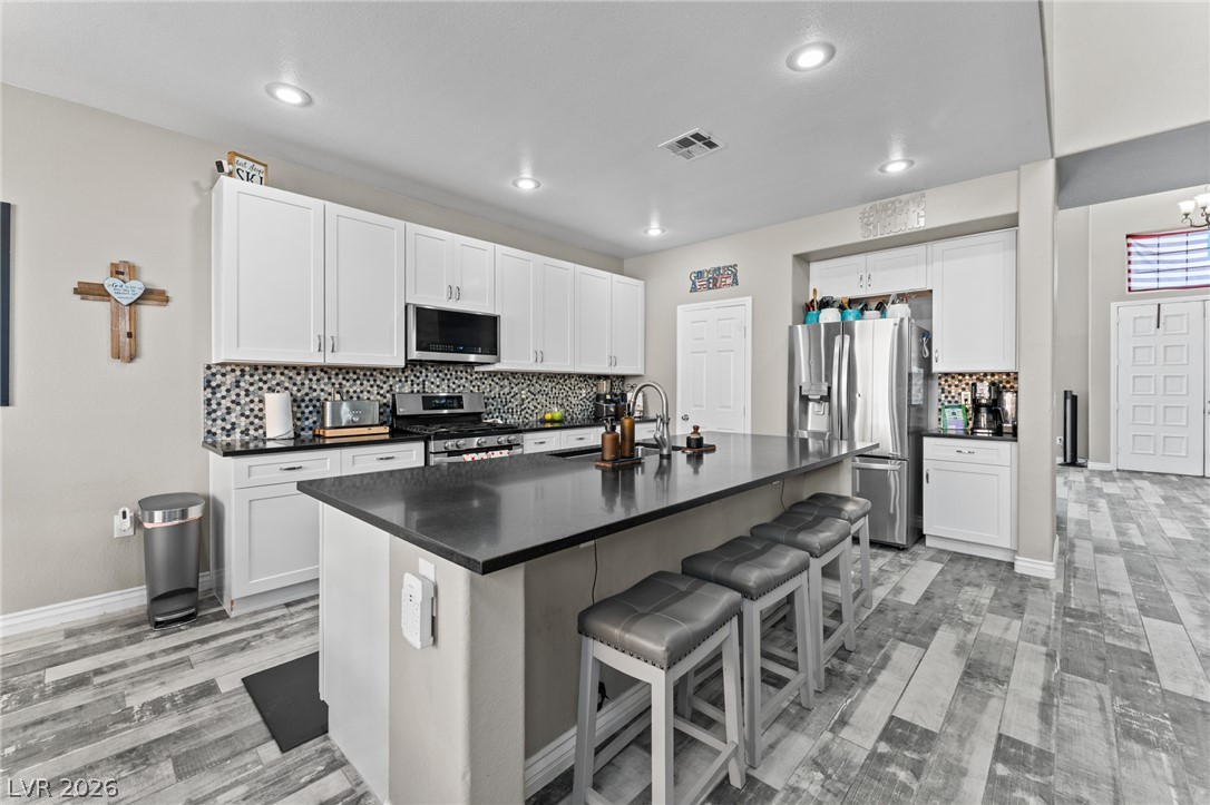 5642 Almocita Court