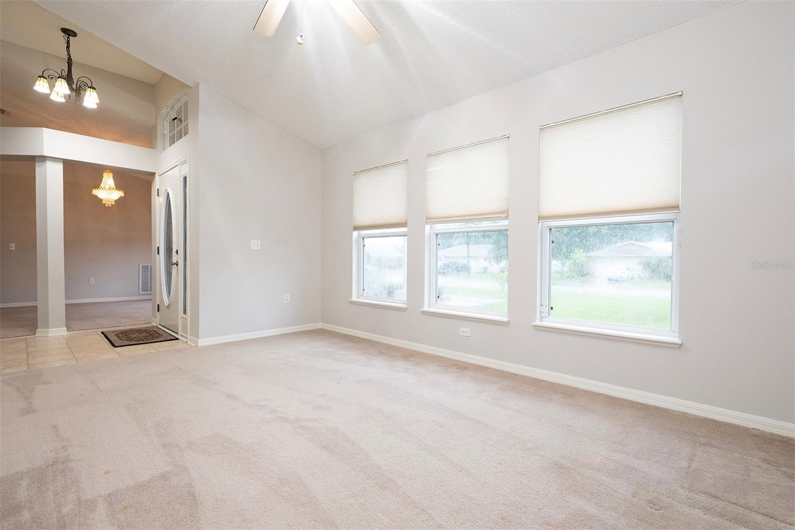 12670 Linden Dr