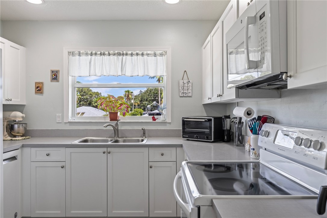 347 N Grove Isle Circle 347