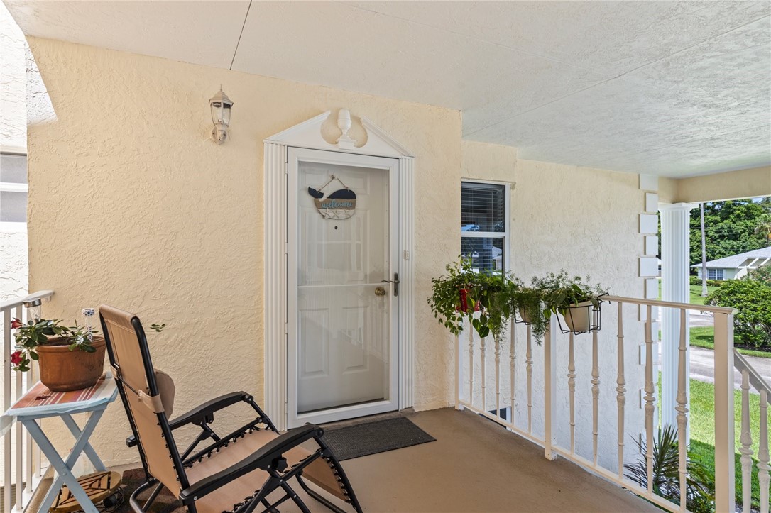 347 N Grove Isle Circle 347