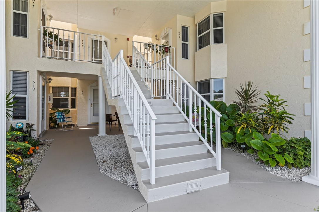 347 N Grove Isle Circle 347