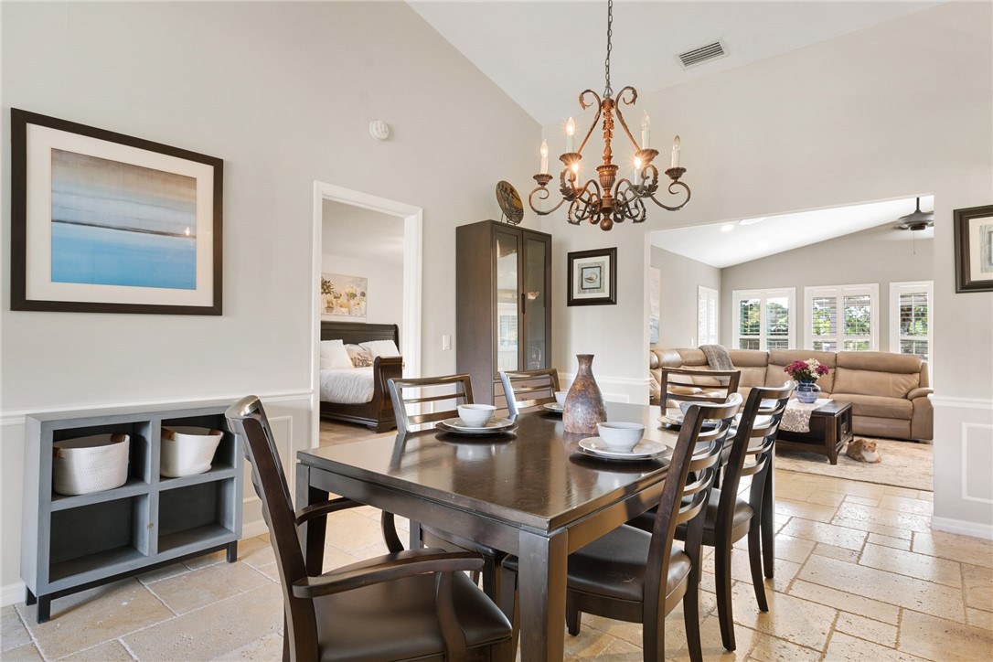 795 Fox Run SW