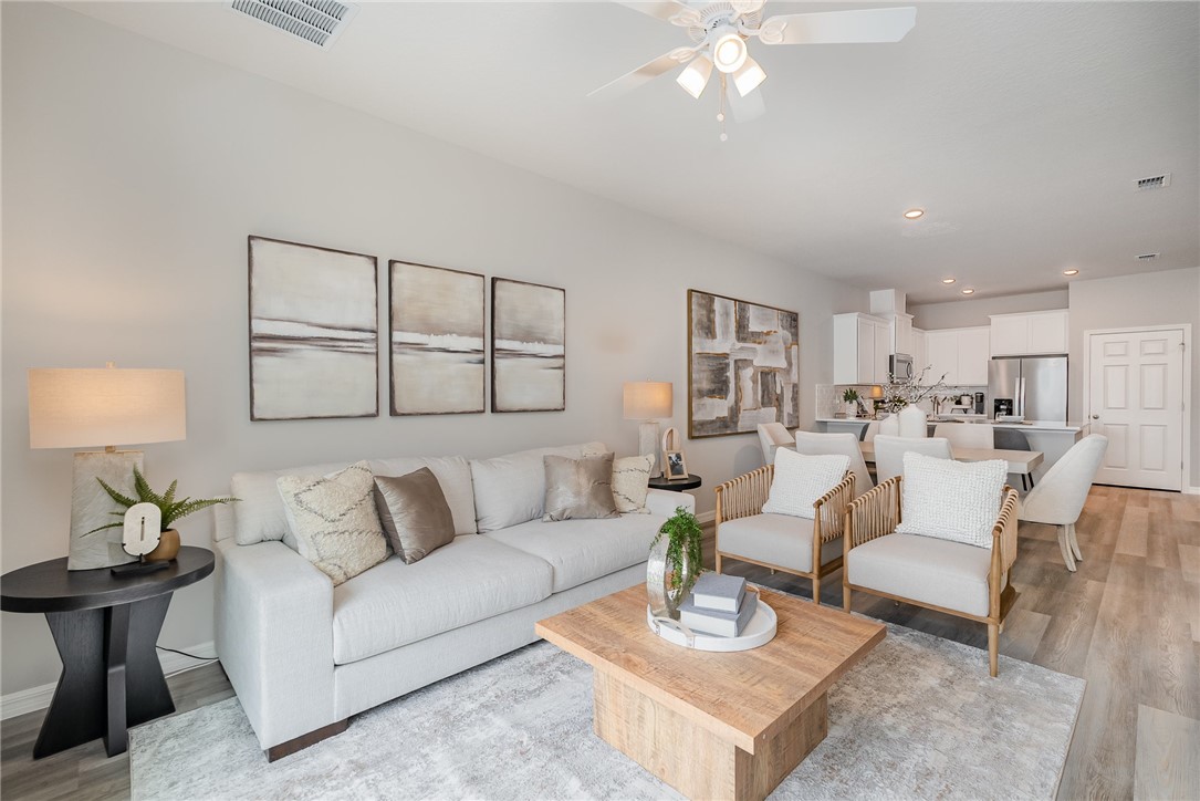 9038 Orchid Reserve Circle