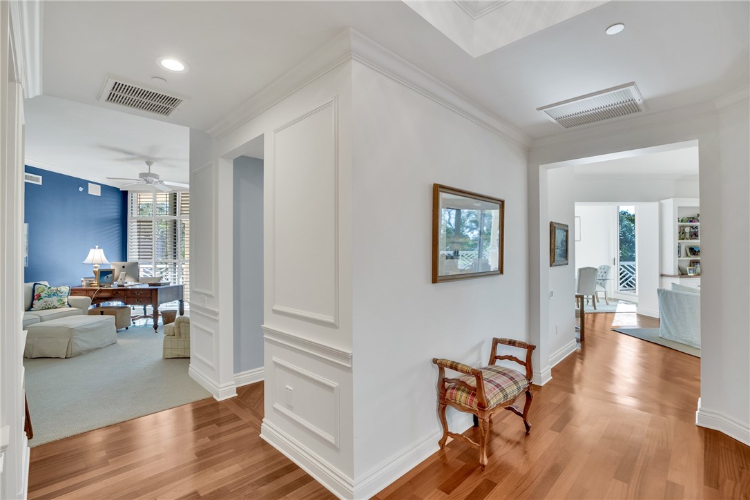 601 N Swim Club Drive 3A
