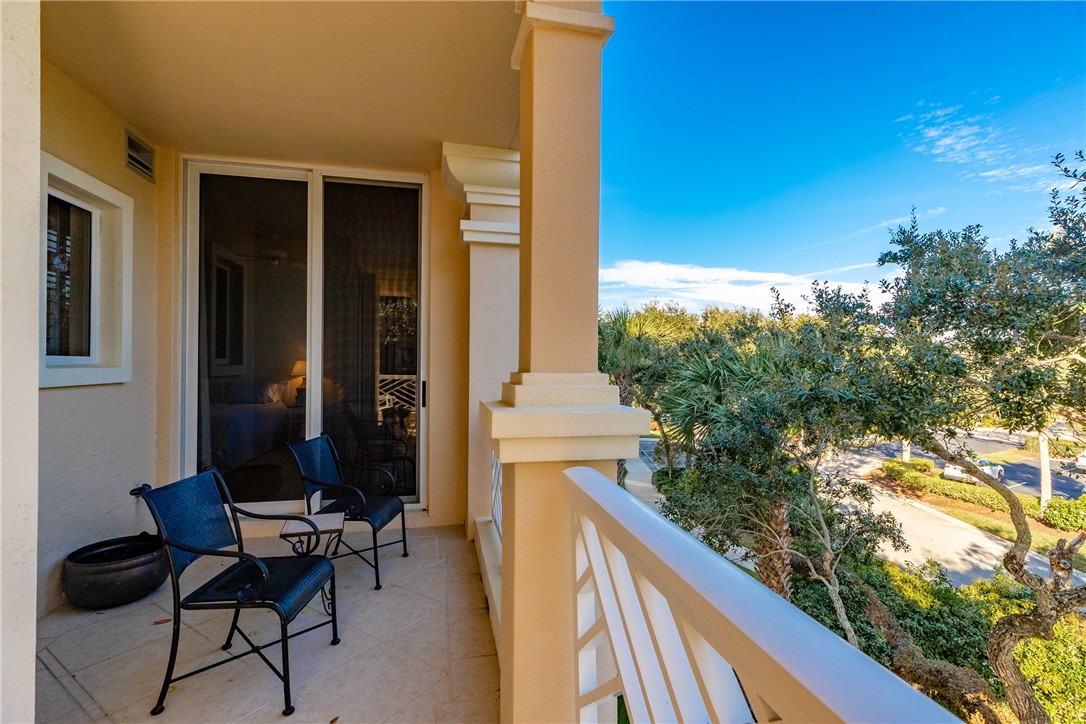601 N Swim Club Drive 3A