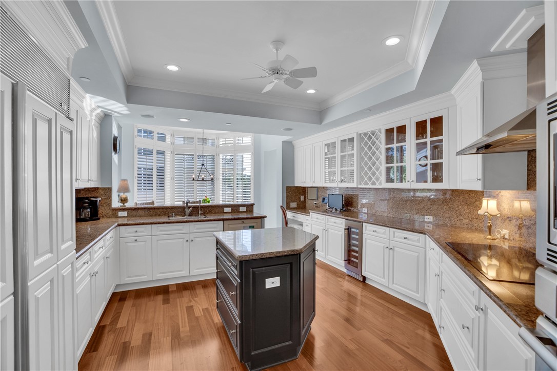 601 N Swim Club Drive 3A