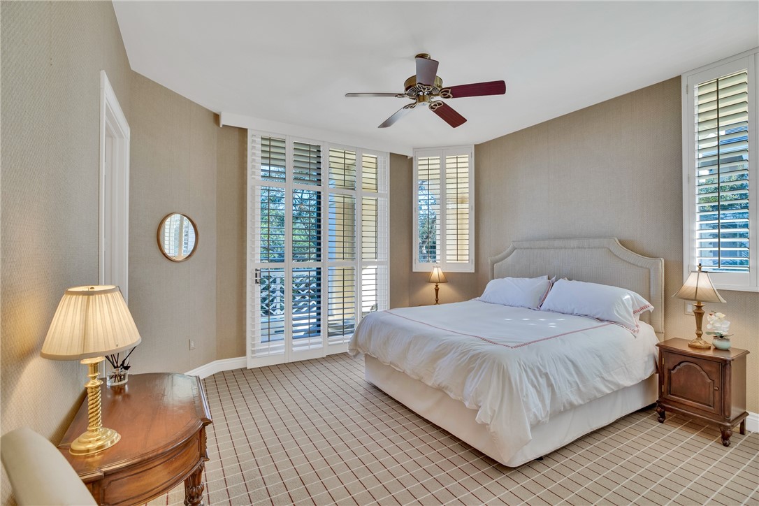 601 N Swim Club Drive 3A