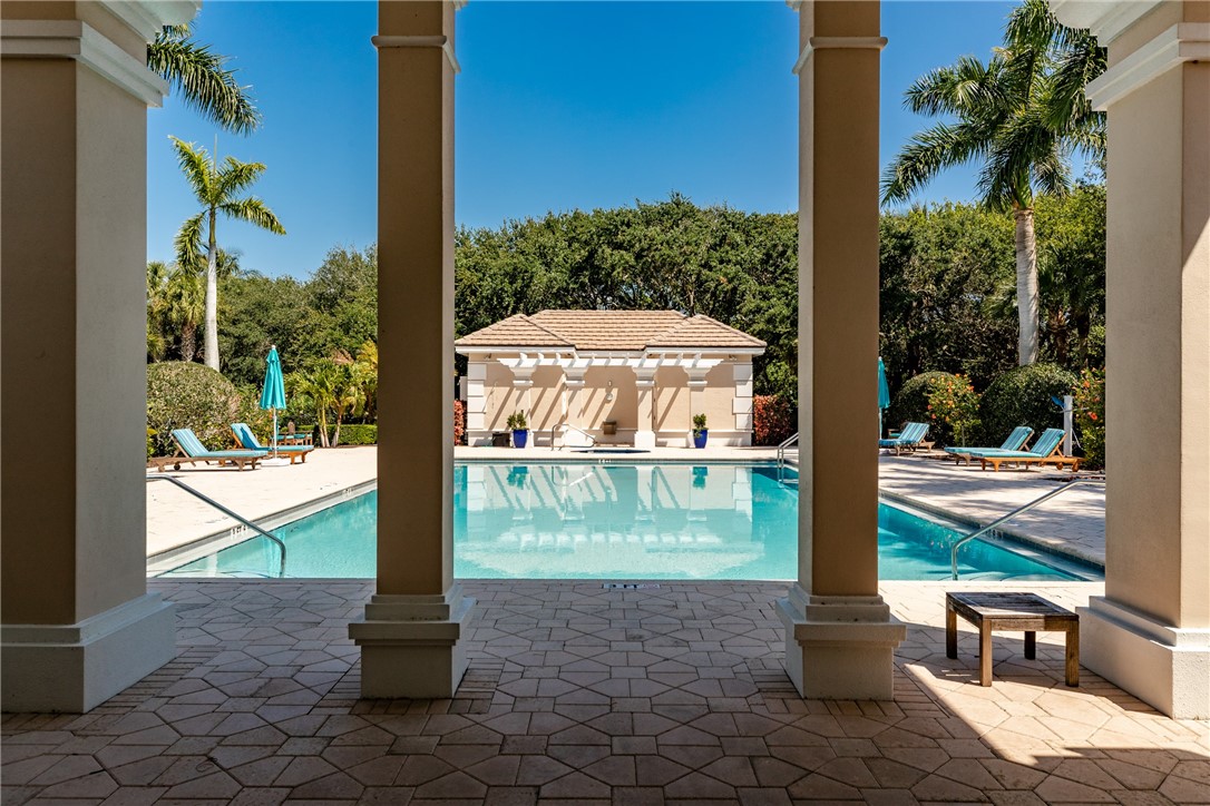 601 N Swim Club Drive 3A