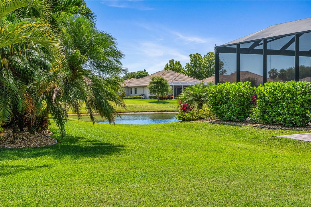 6104 Graysen Square
