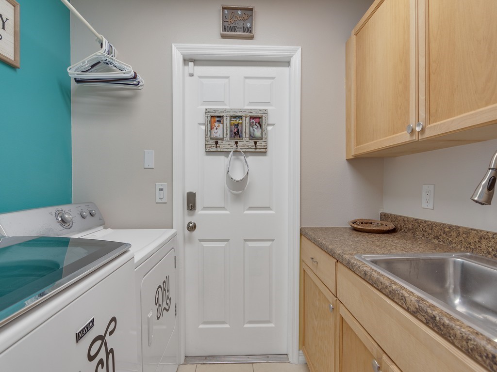 1530 16th Court SW