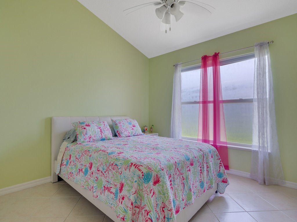 1530 16th Court SW