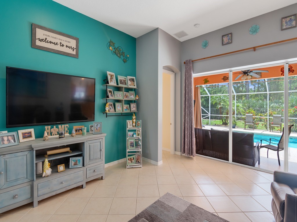 1530 16th Court SW