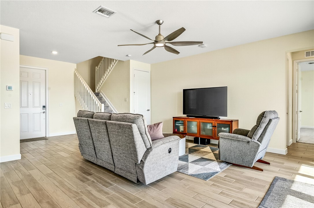 5986 Sequoia Circle