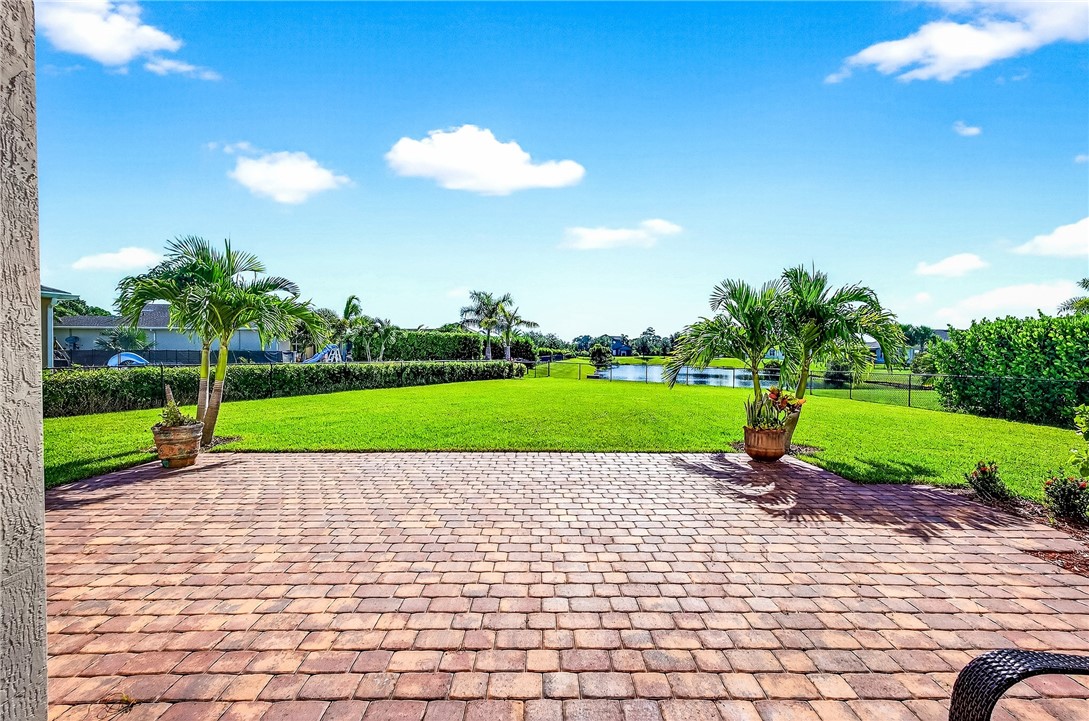 5986 Sequoia Circle