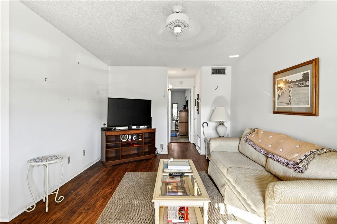 108 springlake Drive 203