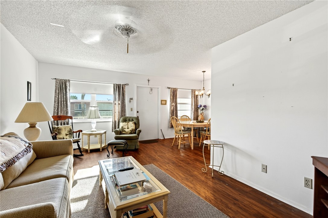 108 springlake Drive 203
