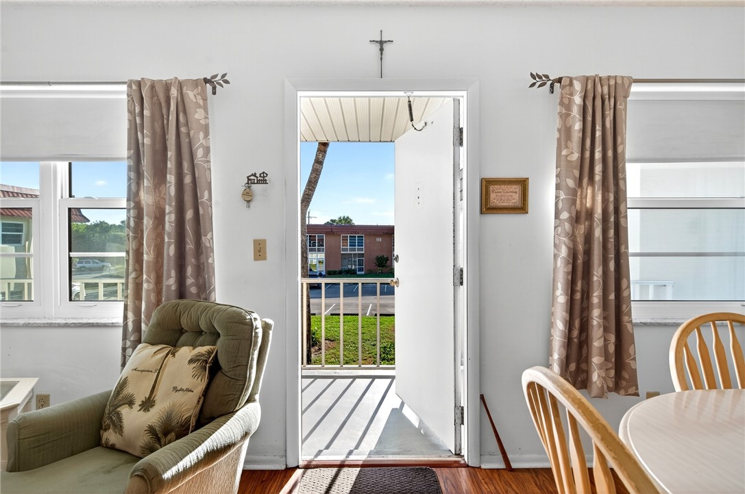 108 springlake Drive 203