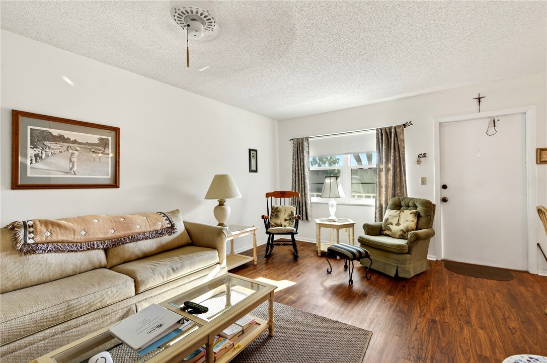 108 springlake Drive 203