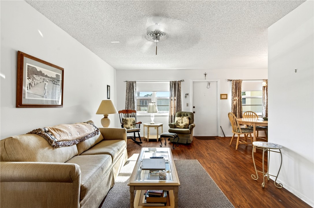 108 springlake Drive 203