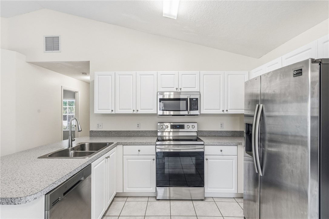 240 14th Street SW