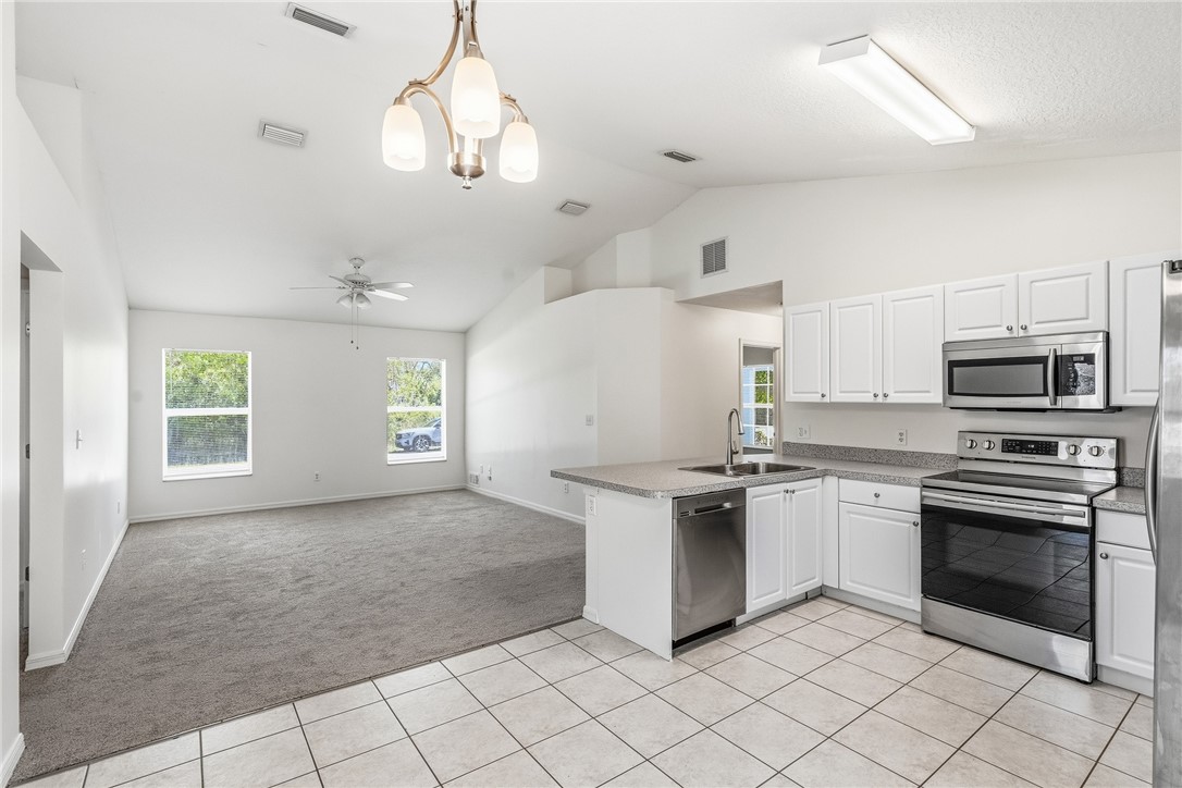 240 14th Street SW