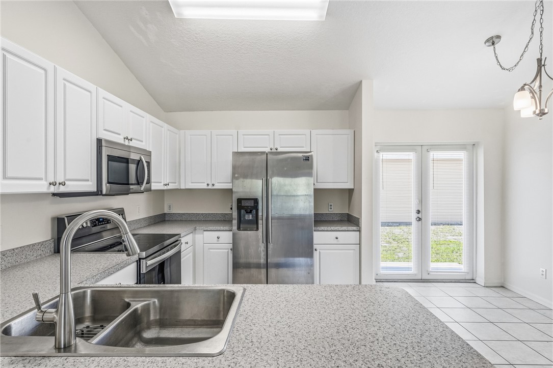 240 14th Street SW