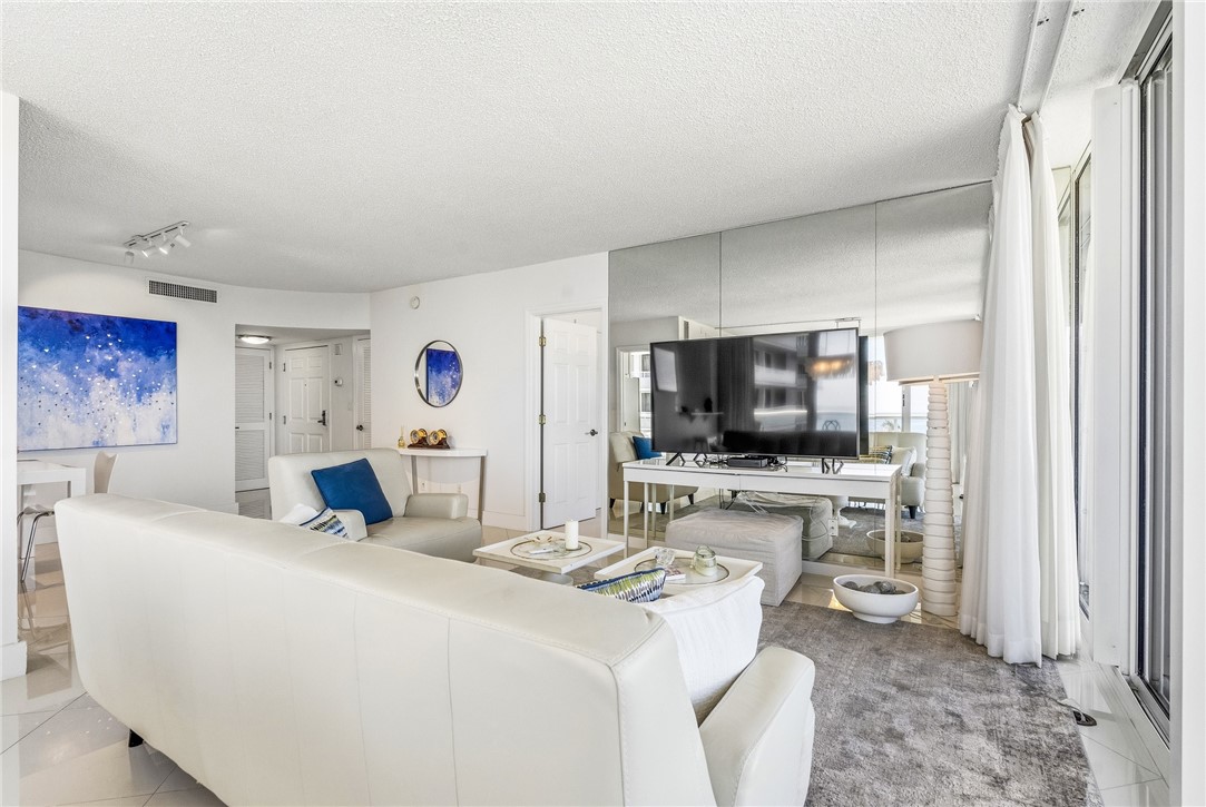 3554 Ocean Drive 702s