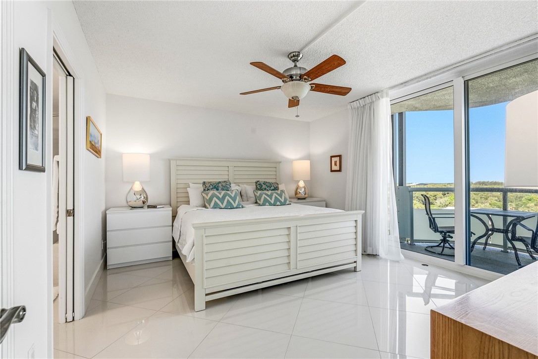 3554 Ocean Drive 702s