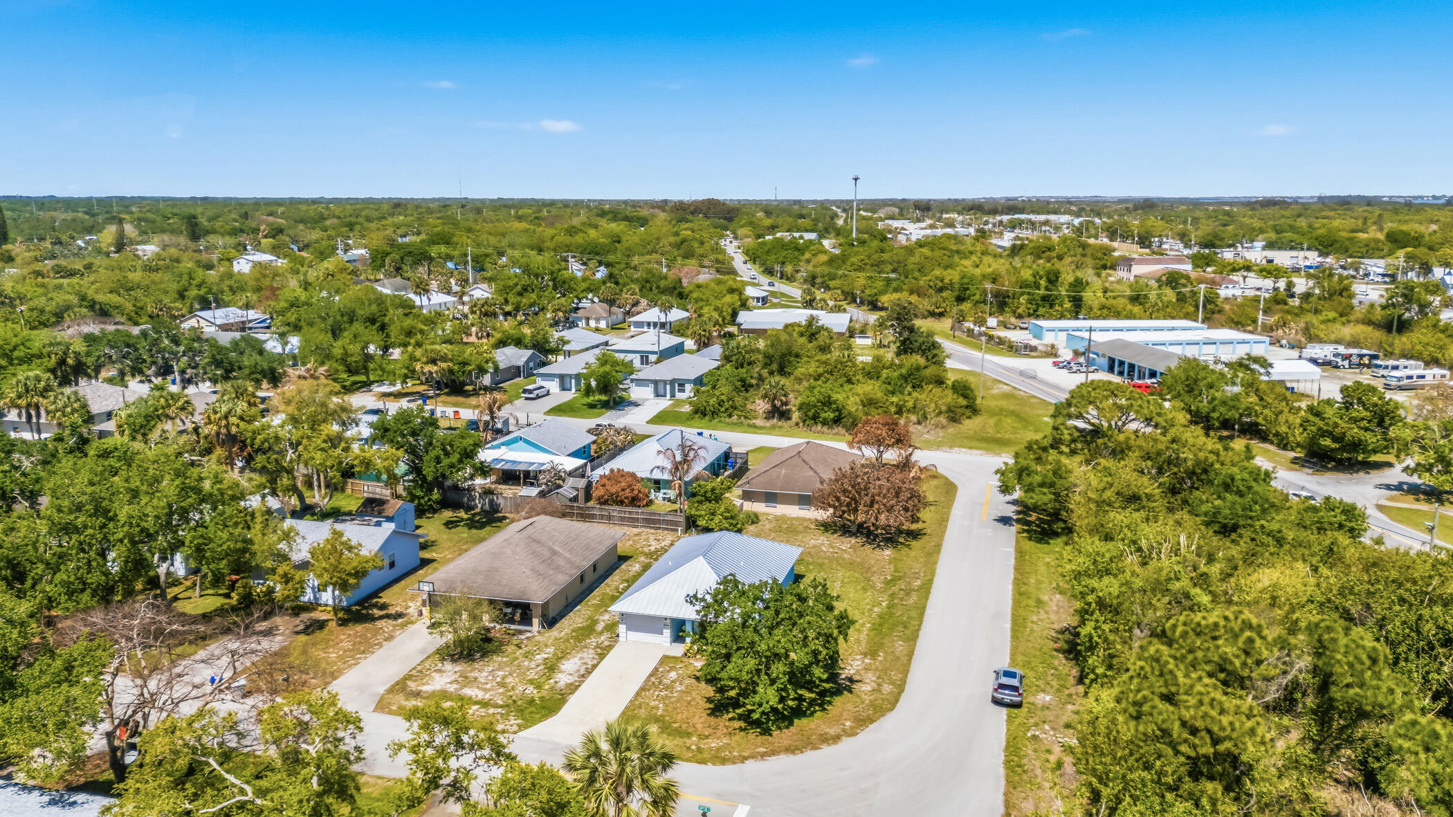 204 SW 14th St Street SW 1