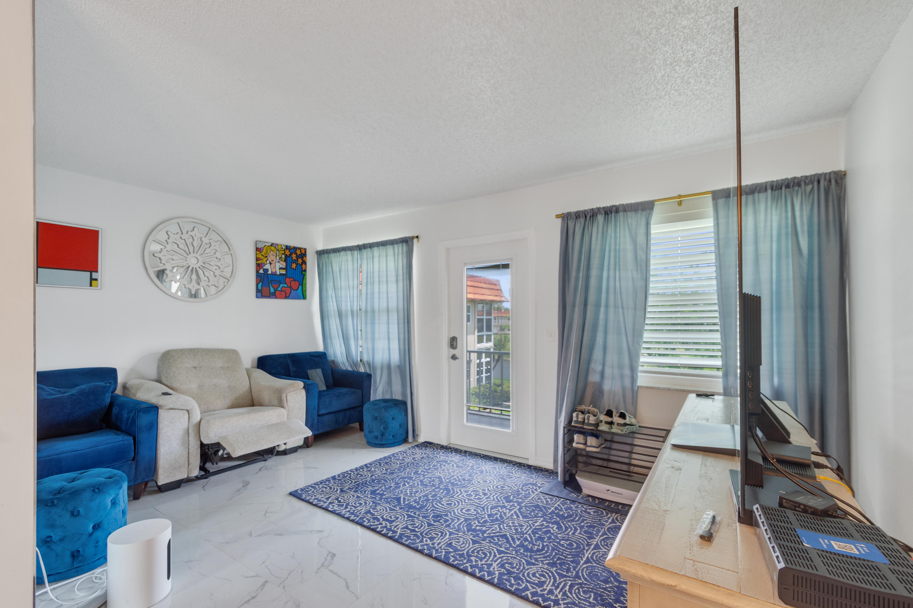 66 Woodland Drive 204