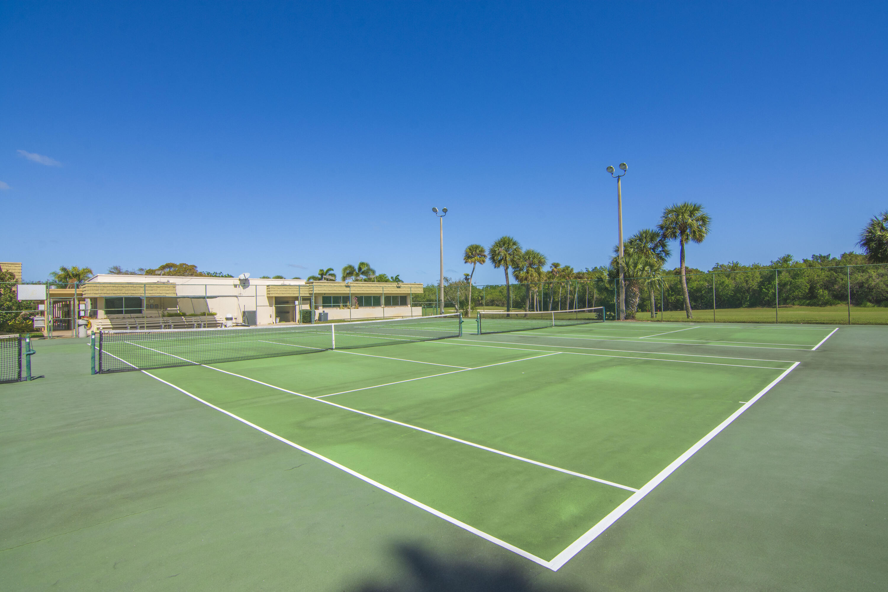 66 Woodland Drive 204